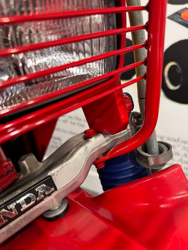 1985-1986 Honda ATC350X Headlight guard With Cross guards.